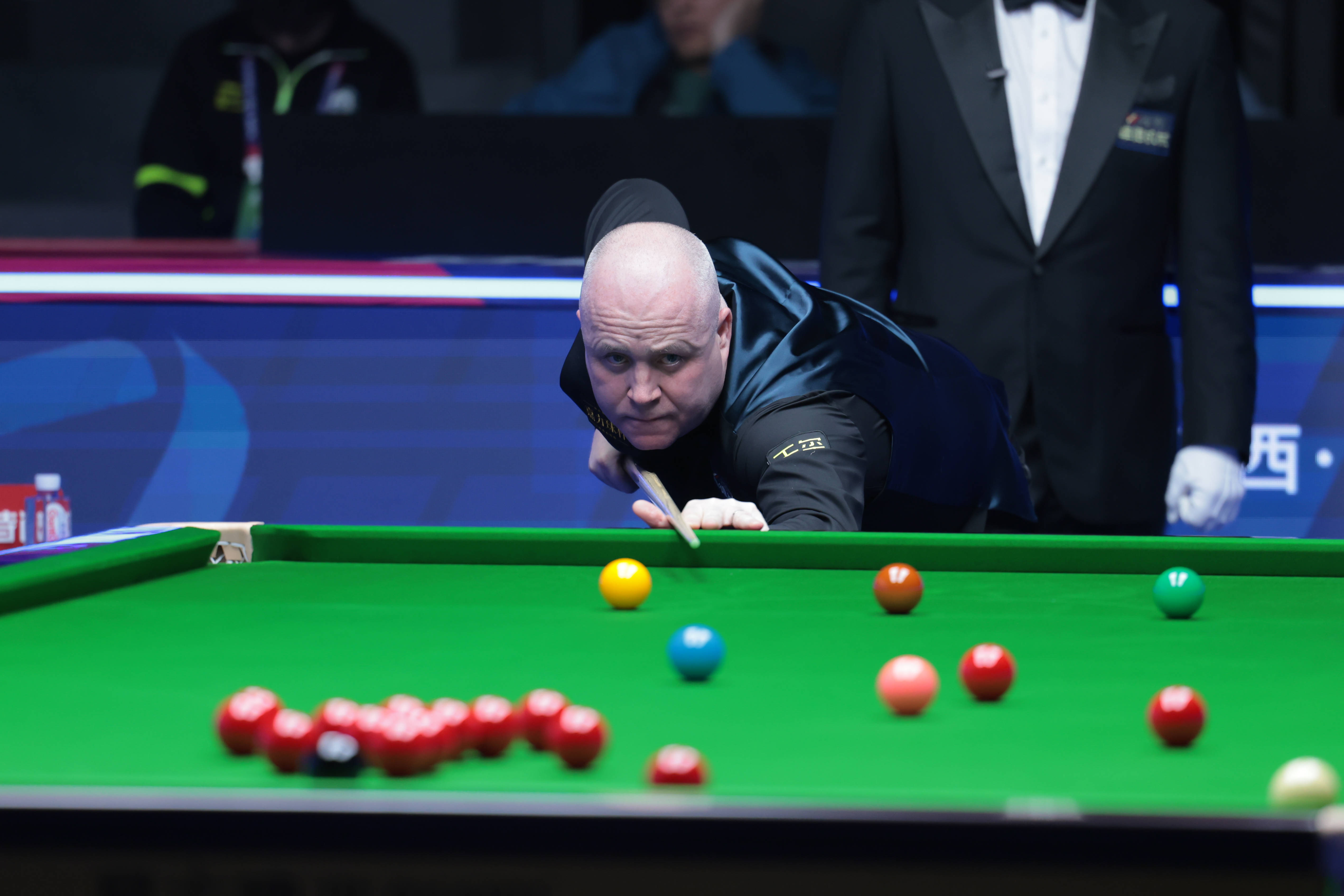 她逐渐找到 她逐渐找到