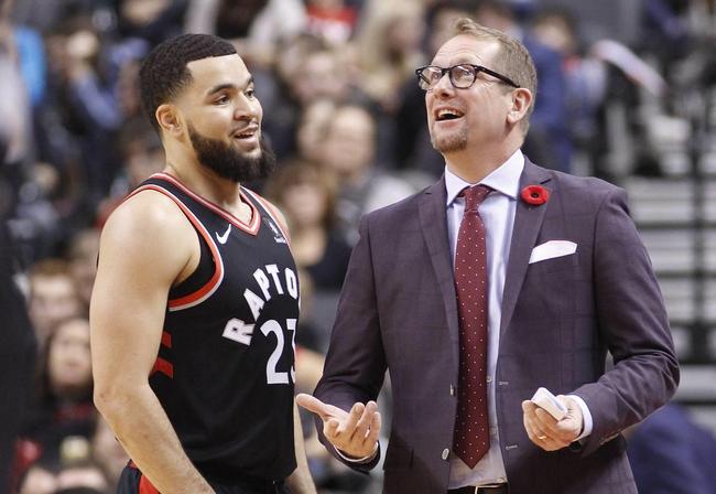 刺的大门 刺的大门