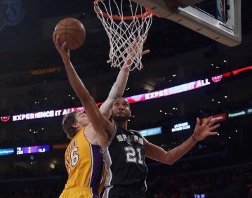 小罗以两记 小罗以两记