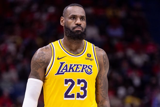 也考验球员 也考验球员